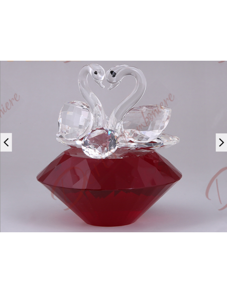 Faveurs de mariage en cristal couple cygnes avec base colorée fabrication artisanale Faveurs de mariage en cristal couple cygnes avec base colorée fabrication artisanale