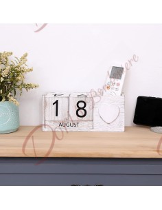 Perpetual calendar favors with wooden pen holder