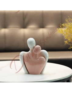 Bomboniere matrimonio coppia abbraccio ceramica a forma di cuore due colori CD201515 Codos Design Bomboniere Matrimonio