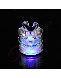 Favors led swans in crystal and glass structure with flowers in the base of 9 cm