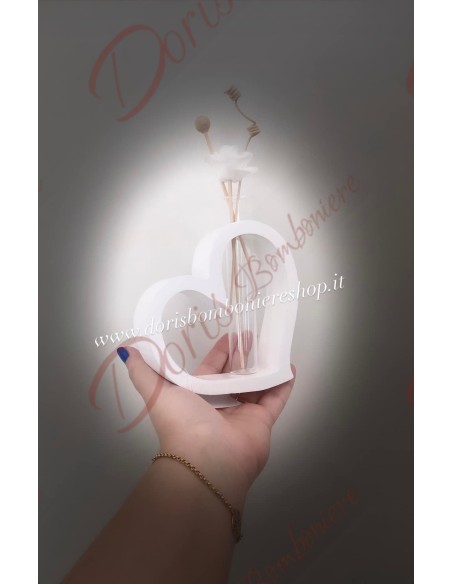 Heart-shaped wooden room perfumer favors perfumer useful favors Heart-shaped wooden room perfumer favors perfumer useful favors