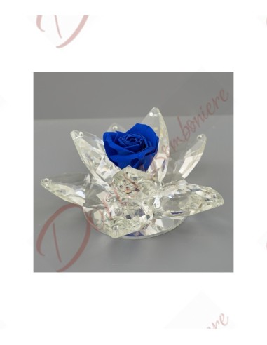 Crystal flower favors with 8 petals with stabilized eternal rose in blue color 13 cm with led box