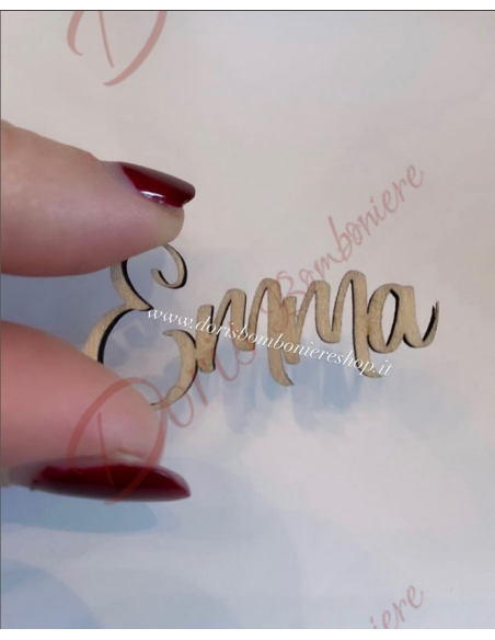 Tag applicazione personalizzata bomboniera segnaposto nome in legno cm 4.5/5 Tag applicazione personalizzata bomboniera segnaposto nome in legno cm 4.5/5