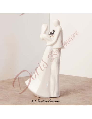 Claraluna faveurs couple marié amoureux porcelaine blanche stylisée avec coeur 23204