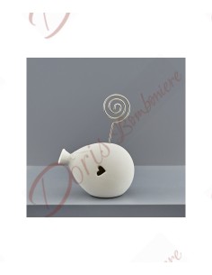 Bomboniere battesimo palloncino in ceramica bianco con foro cuoricino e monoclip portafoto segnaposto