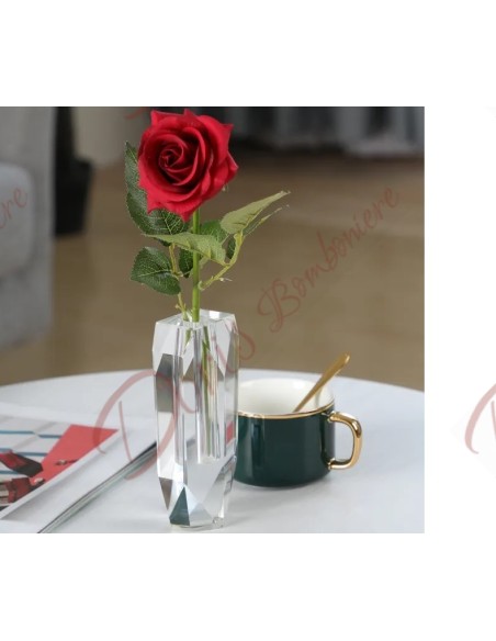 Bomboniere vaso in cristallo matrimonio anniversario di nozze dalle linee eleganti e moderne Bomboniere vaso in cristallo matrimonio anniversario di nozze dalle linee eleganti e moderne