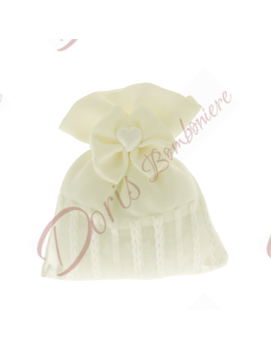 Geschenktüte für gezuckerte Mandeln mit cremefarbener Schleife für die Hochzeit 10x12 cm