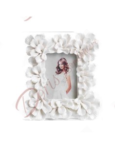 Bomboniere cornice porcellana bianca con lavorazione petali di fiori regalo testimoni padrino o madrina outlet
