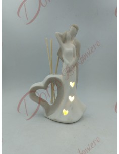 Nützliches Hochzeitsgeschenk mit Parfümeur und LED-Licht für ein frisch verliebtes Paar