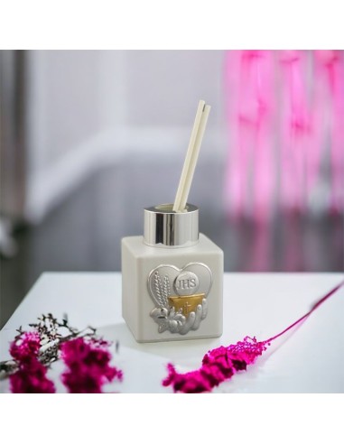 Communion favors for boys or girls, useful perfumer with sacred symbol
