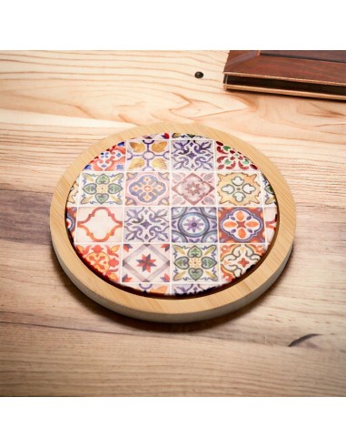 Dessous de plat avec base en bois de bambou et céramique à motifs siciliens Cuorematto 14 cm