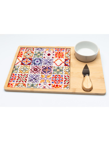 Planche à découper avec couteau à apéritif et à fromage en bois et porcelaine avec motif solidaire sicilien