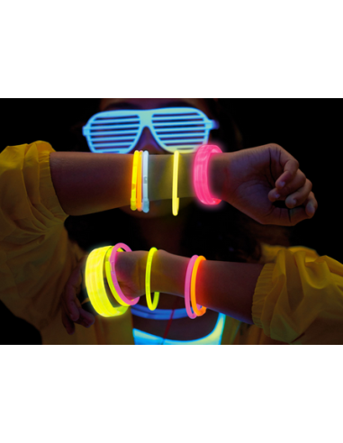 Bracelets Lumineux Neon Party Pack de 60 Pièces pour Donner de la Couleur à la Nuit
