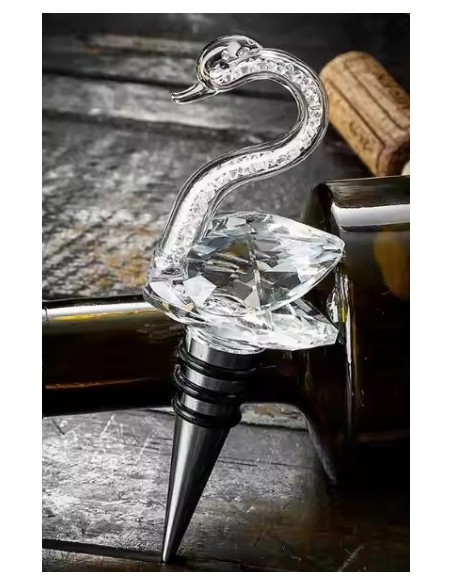 Bomboniere Tappo per bottiglia con cigno di cristallo utile originale ed elegante Bomboniere Tappo per bottiglia con cigno di cristallo utile originale ed elegante