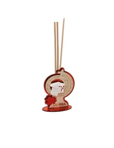 Graduation favor, 7 cm, wood and red plexiglass fragrance diffuser with a touch of chalk
