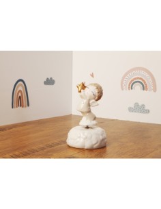 Claraluna porcelain music box featuring a male angel with a star 23966