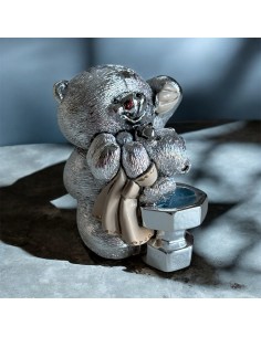 Orsetto Decorativo in Resina Effetto Argento con Dettagli Beige – Pezzo Unico Elegante Idea Regalo