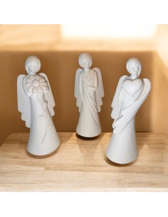 Resin Angel, 18 cm – Elegant Wedding Favor, Assorted Models, Price per Piece