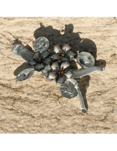 Crystal Glass Branch with Silver Flowers – Elegant Ornament, 9 cm