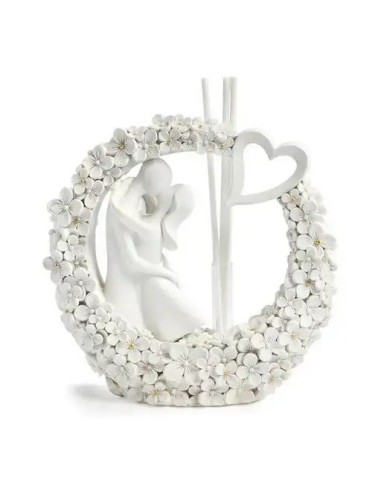 White floral wreath diffuser with a | Wedding favours 2027