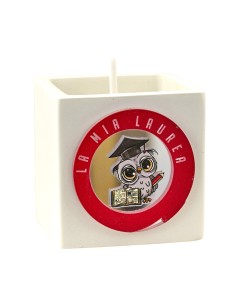 Cadeau d’invité : bougie, fin d’études, cube, rouge, détails