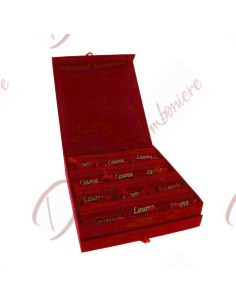 LAUREA bauletto con 12 BAULI RED CM 25X23 scritta legno SC505 Etm Laurea