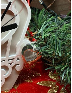 White and hazelnut table clock with dove 2